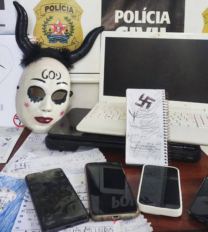 Polícia encontra materiais de apologia ao neonazismo em São Lourenço