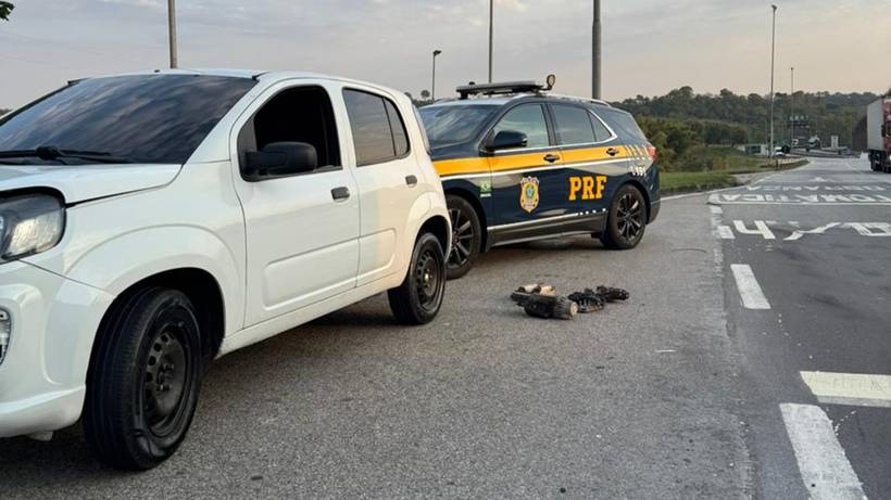 PRF prende dois homens e recupera peças furtadas de caminhões na Rodovia Fernão Dias