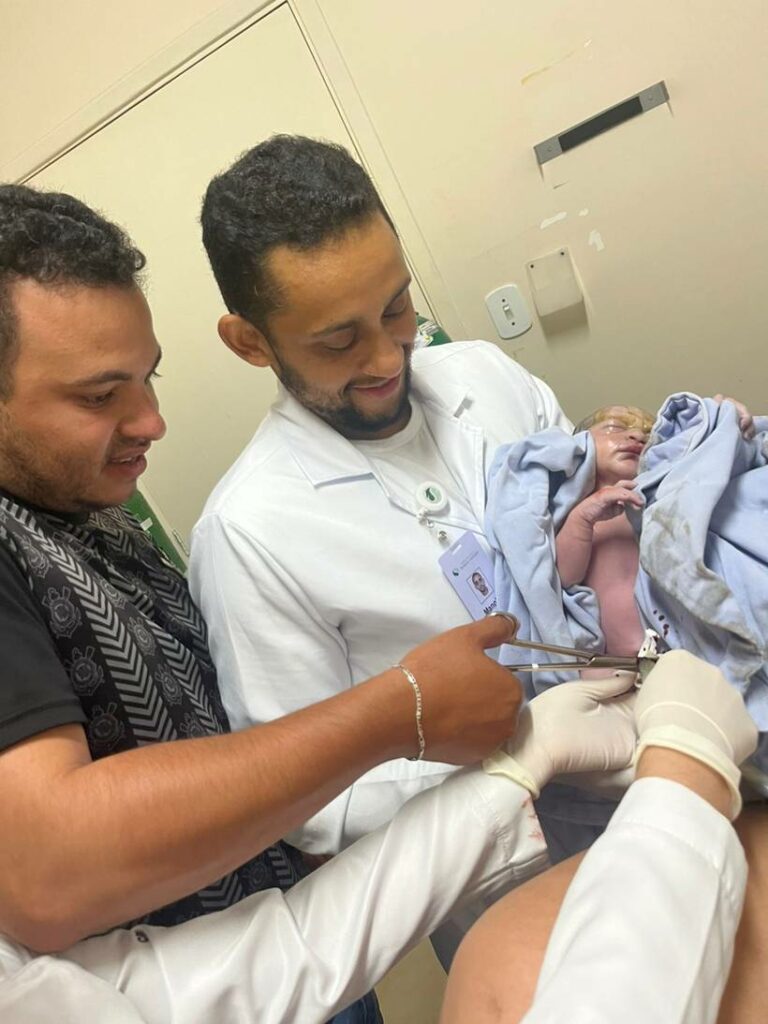 Nasce primeiro bebê da nova unidade do Samuel Libânio em Borda da Mata