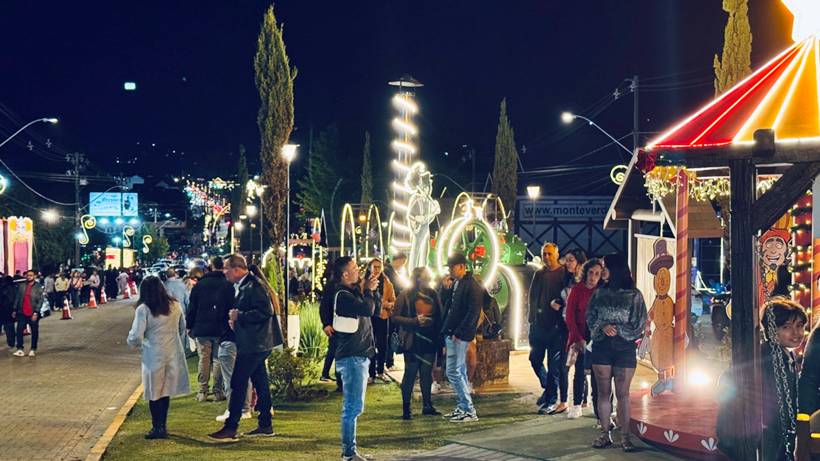 Natal nas Montanhas espera receber 300 mil turistas até fevereiro em Monte Verde