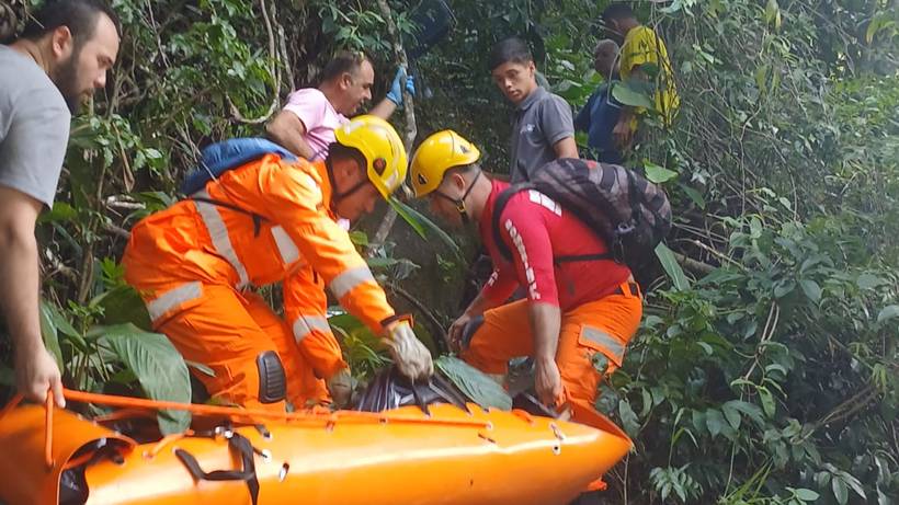 Homem morre afogado ao tentar salvar a filha que caiu em cachoeira no Sul de Minas