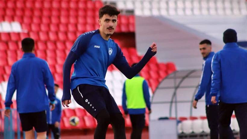 Pousão anuncia contratação de Enzo, filho de Falcão, ícone do futsal