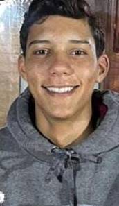 Adolescente cai de bicicleta ao desviar de caminhão estacionado e morre atropelado por ônibus