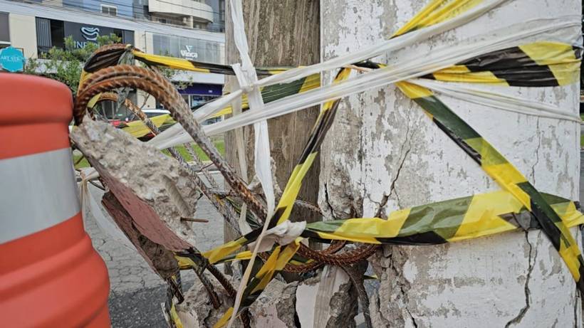 Cemig nega risco após 'gambiarra' flagrada em poste quebrado em Pouso Alegre