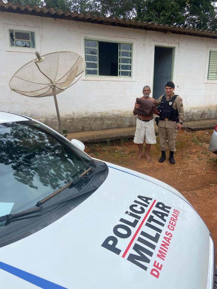Policiais Militares realizam ação social e doam cobertores para famílias em Turvolândia