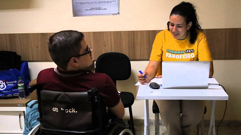 CAC e Cimed realizam mutirão de emprego com vagas para PCD em Pouso Alegre