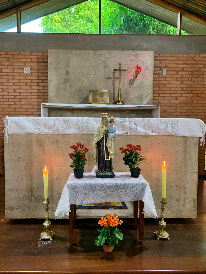 Lar Irmã Maria Augusta recebe imagem peregrina de Nossa Senhora do Carmo