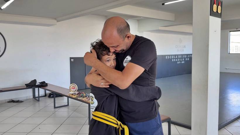 Aos 9 anos, menino de Pouso Alegre acumula 38 medalhas no jiu-jitsu e sonha em ser policial federal