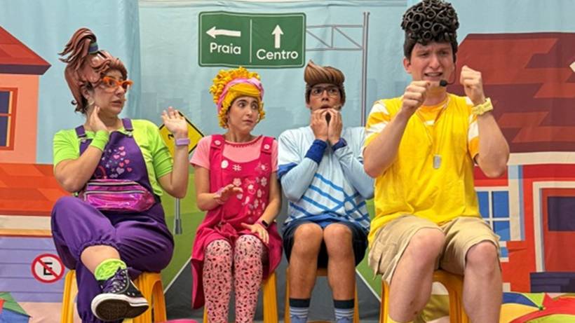 'Vrum Vrum': Teatro leva educação no trânsito para escolas no Sul de Minas