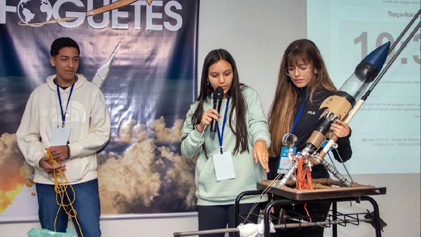 Estudantes de Pouso Alegre conquistam ouro na Mostra Brasileira de Foguetes