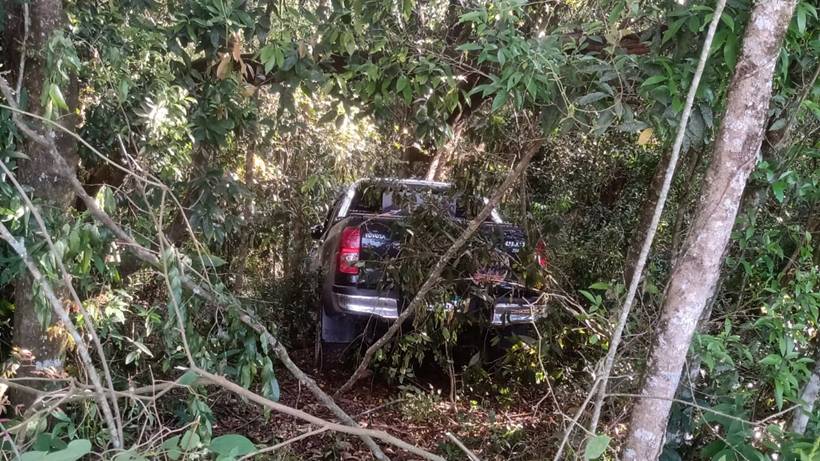 Vereador tem caminhonete furtada ao estacionar na rua para participar de rodeio