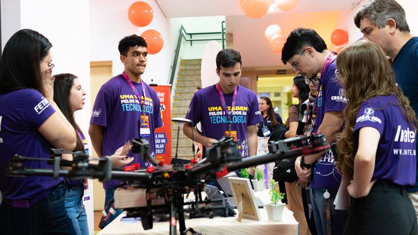 Estudantes desenvolvem tecnologias para enfrentar desafios de acessibilidade, clima e saúde