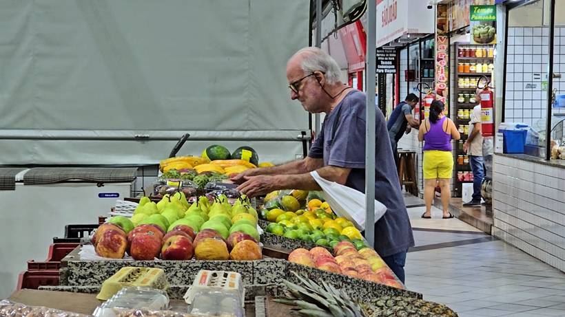 Mercadão centenário guarda tradição mineira, histórias e atrai visitantes do Brasil e exterior