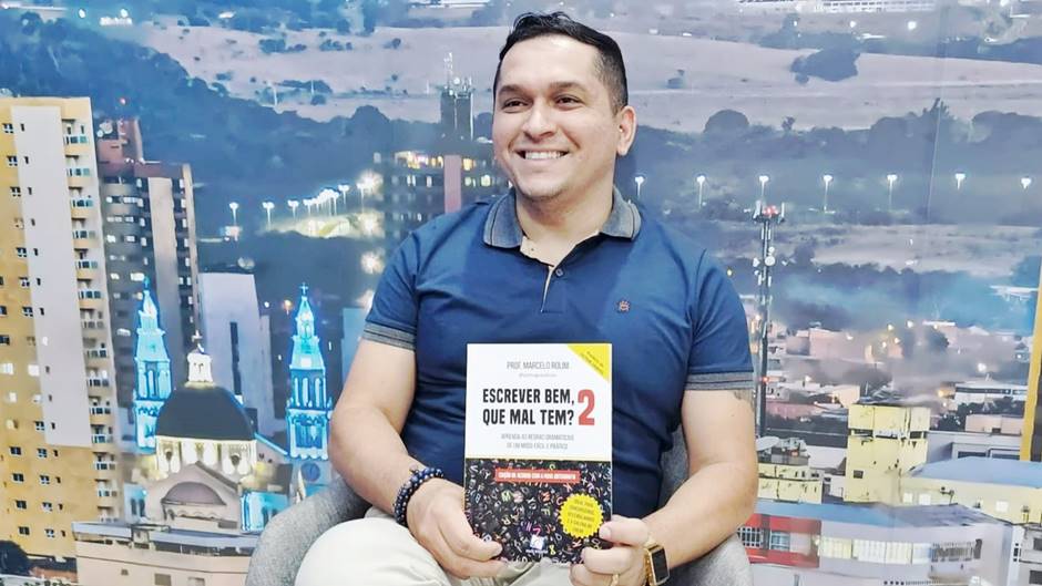 Escrever bem, que mal tem? Professor Marcelo Rolim lança 2º volume de livro - Terra do Mandu