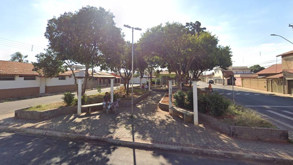 Praça Primeiro de Maio - São Cristóvão - Pouso Alegre - reprodução Google Maps