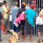 Pessoas em situação de rua ganham café especial na Pastoral de Rua. Foto: Terra do Mandu