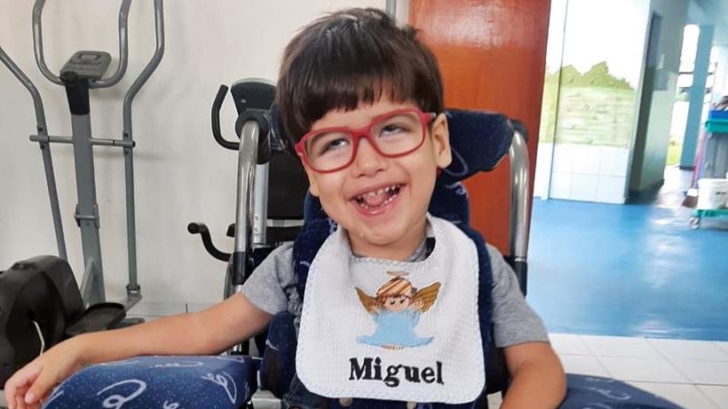 Família faz campanha para arrecadar R$120 mil para cirurgia de Miguel