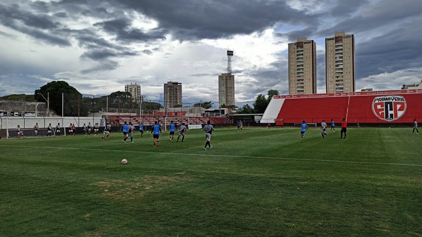 Pousão vence Primavera em jogo-treino com gol do atacante David Lima