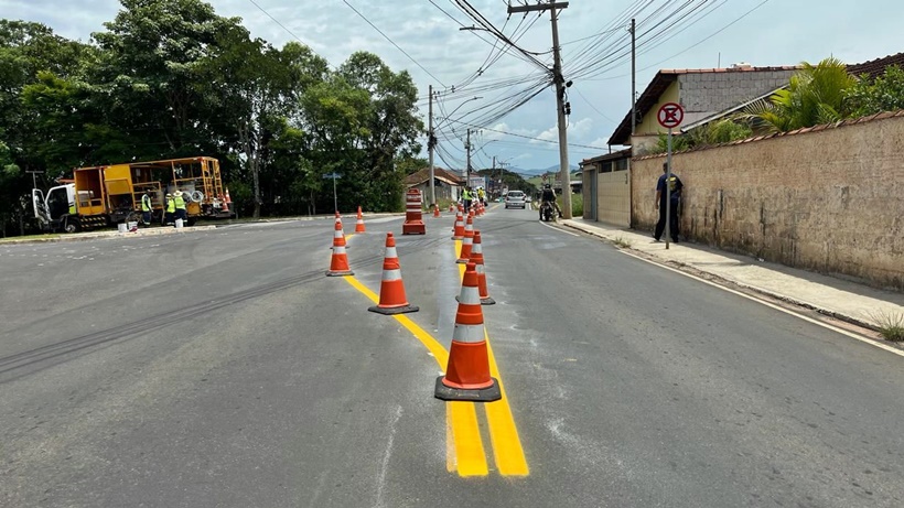 Pouso Alegre ganha novos abrigos de ônibus e sinalização na região do Ibirá
