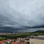 Fim de semana terá deslocamento de frente fria e chuva no Sul de Minas - pouso alegre