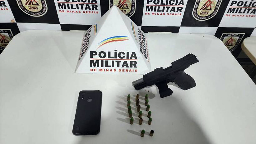 Homem é preso com arma em bar e diz que seria para proteção pessoal