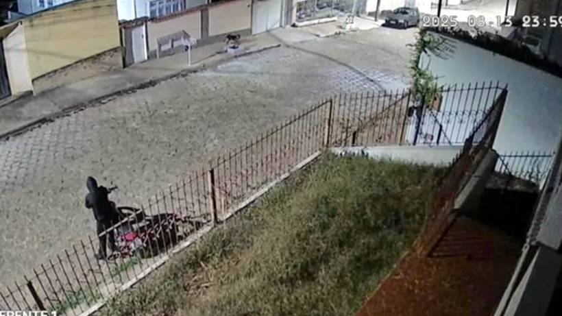 Homem furta moto no início da madrugada em Santa Rita do Sapucaí