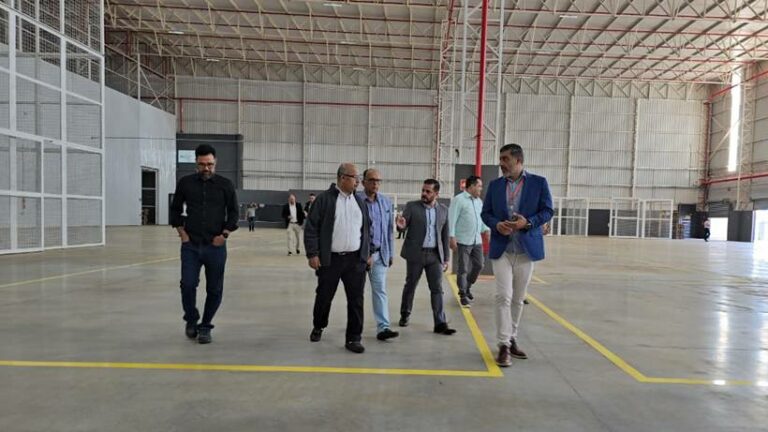 Empresários da Índia, Indonésia e Coreia do Sul conhecem novas instalações do CLIA em Pouso Alegre