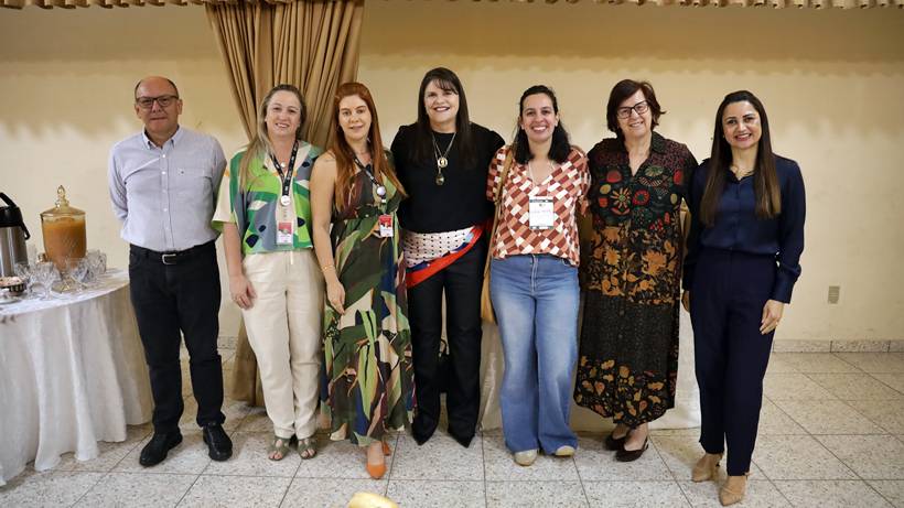 Mais de 600 educadores participam do 'DIA A' valorizando a alfabetização em Pouso Alegre / Foto: PMPA