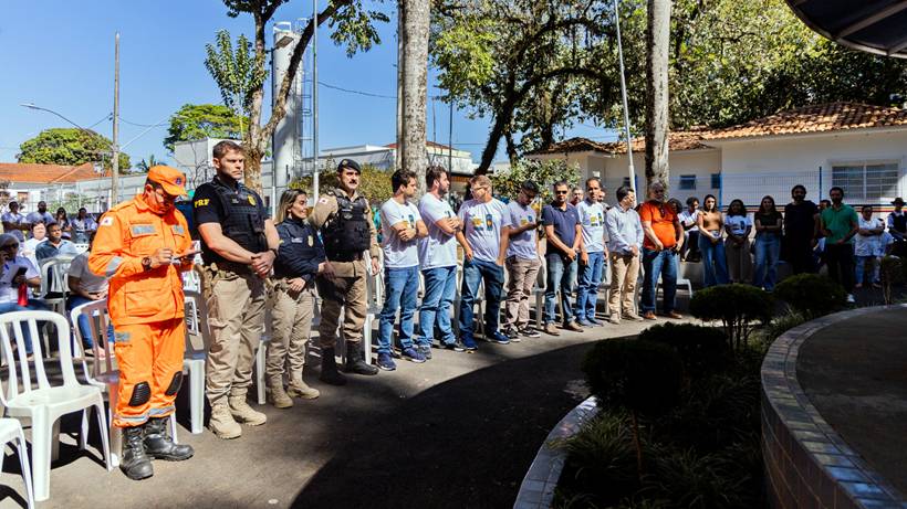 Pouso Alegre promove Semana Nacional de Trânsito com blitzes e ações em semáforos