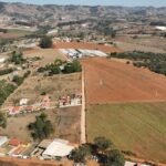 Prefeitura inicia preparação do solo para pavimentação asfáltica no bairro Cruz Alta