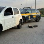 PRF prende dois homens e recupera peças furtadas de caminhões na Rodovia Fernão Dias