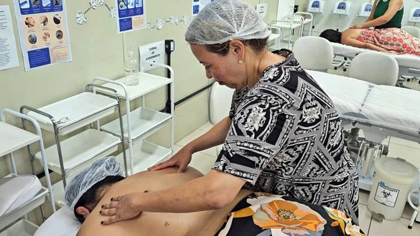 Senac abre vagas remanescentes no curso de Massagista, com inscrição e materiais gratuitos